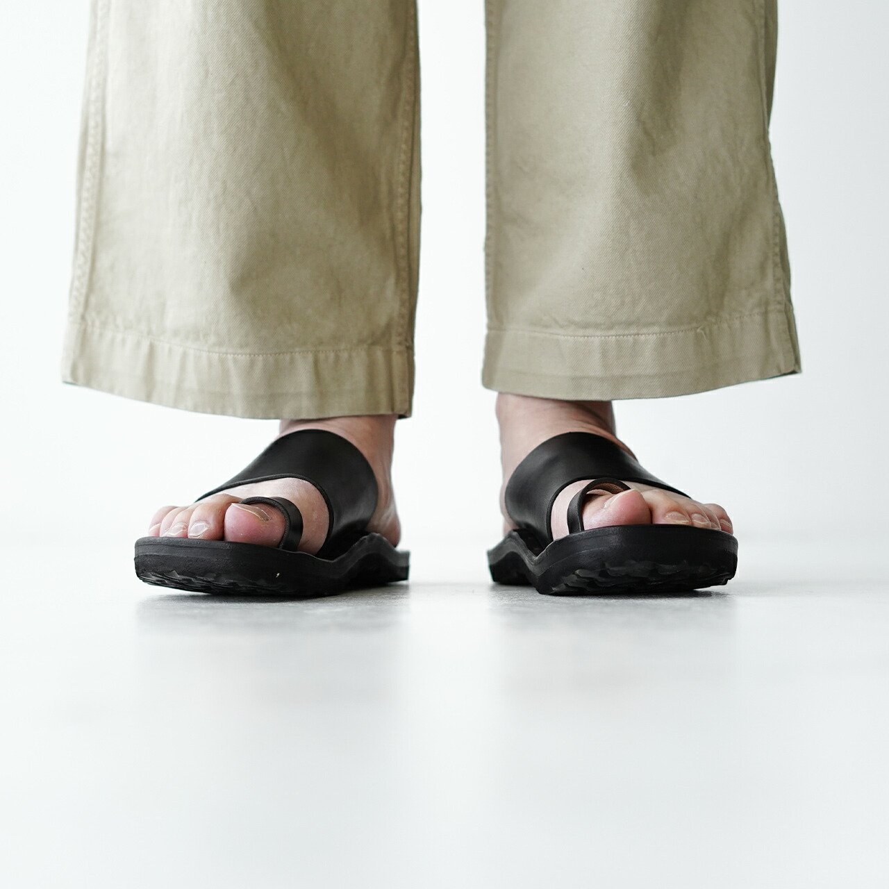 楽天市場】ユッタニューマン JUTTA NEUMANN アリス ALICE レザートング