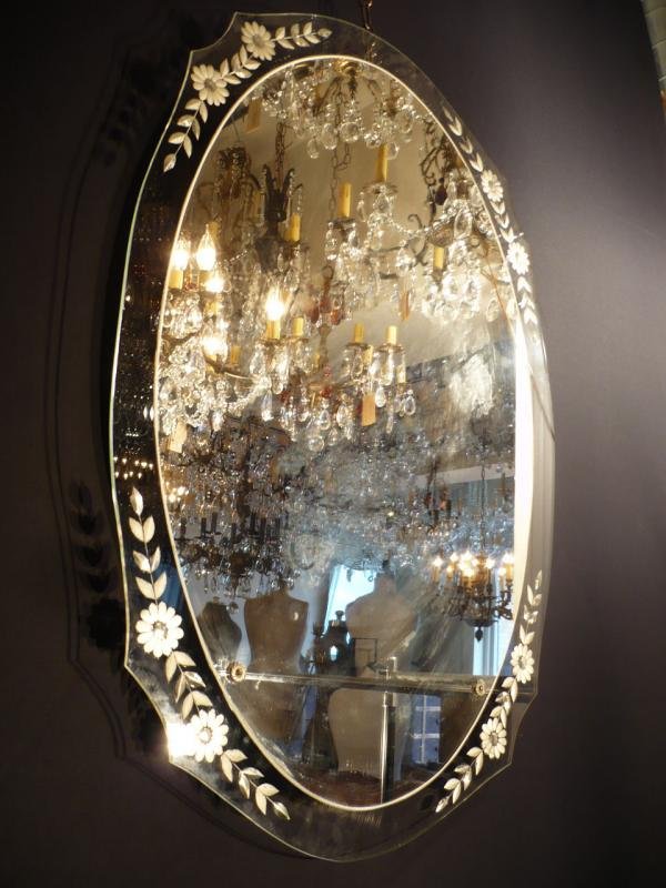 イタリア製アンティークオーバル（楕円）ミラー、インテリア鏡