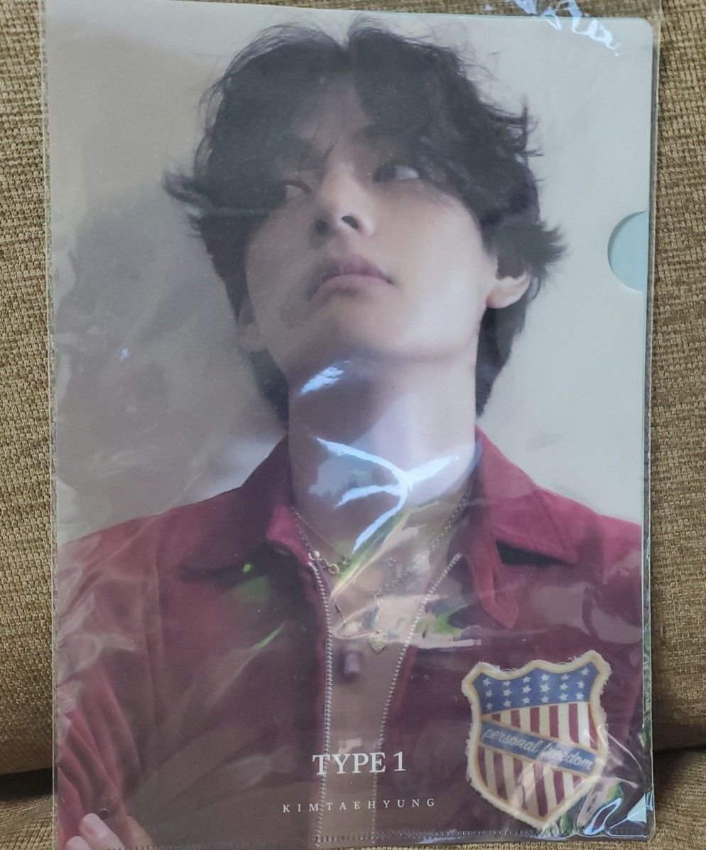 BTS 公式 テテ V テヒョン layover 非売品 ユニバ 特典 トレカ ポスト