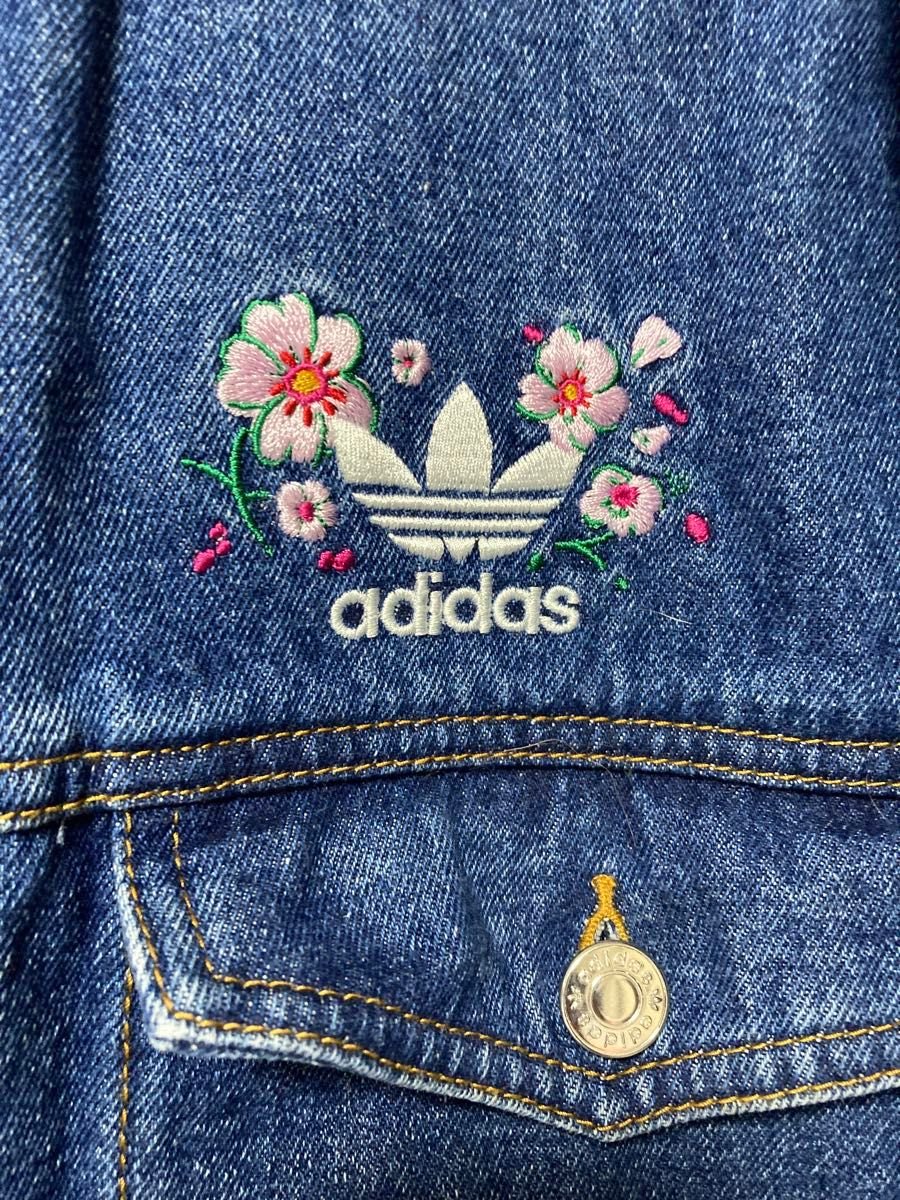 希少 adidas 花柄刺繍 デニムジャケット｜Yahoo!フリマ（旧PayPayフリマ）