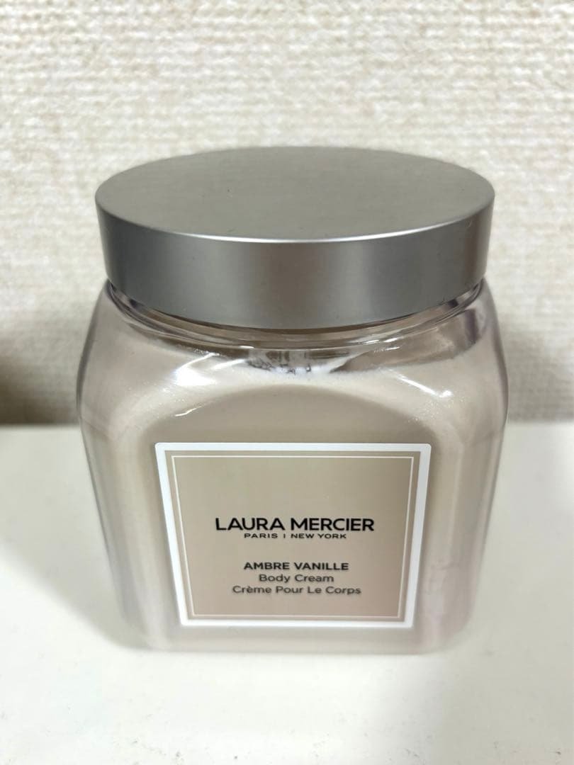 ローラ　メルシエ　ホイップトボディクリーム　アンバーバニラ Amazon | ローラ メルシエ ホイップトボディクリーム アンバーバニラ