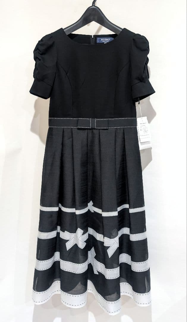 M'S GRACY エムズグレイシー ボーダーリボンプリントワンピース M'S GRACY 2024 Early Autumn Collection | msgracy