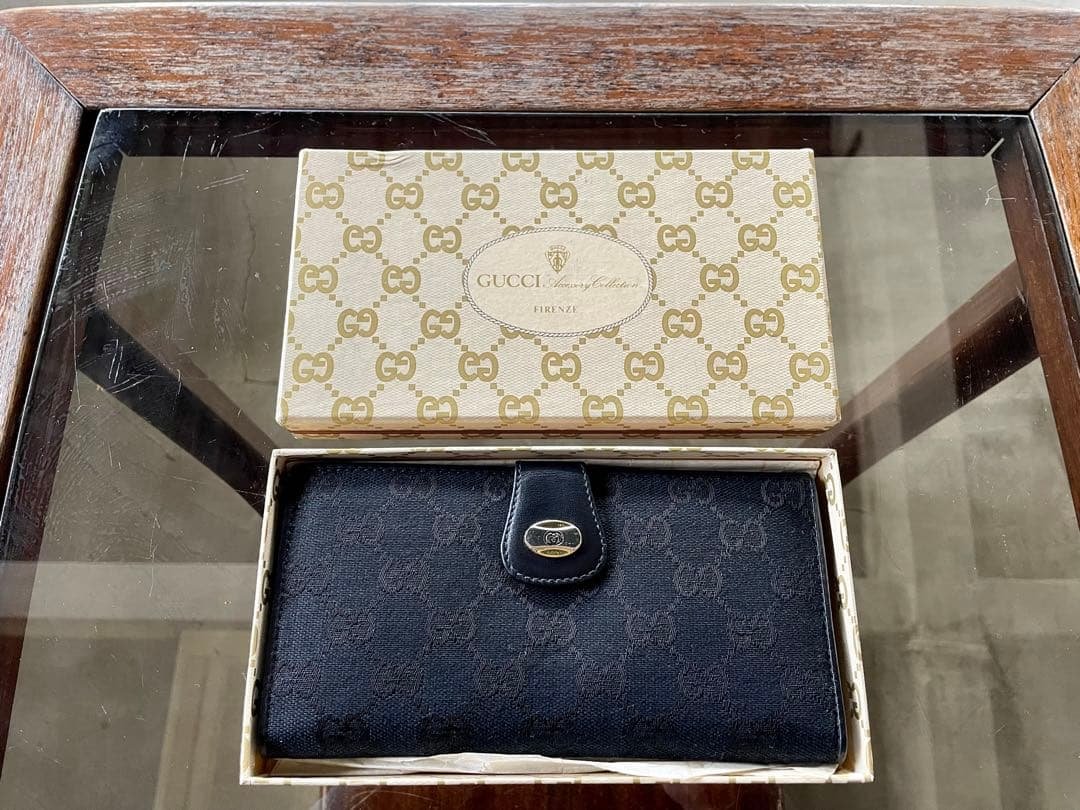 1980s oldgucci オールドグッチ　ブラック　長財布 ☆ 80s vintage ☆ オールドグッチ ☆ ハンドモチーフ ☆ 長財布